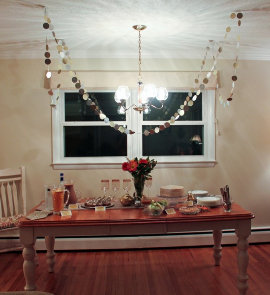 GoldSilverGarland.jpg GoldSilverGarland