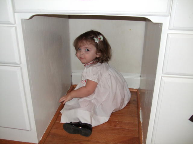 Cubby hole
