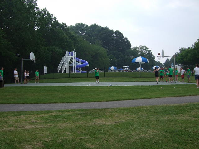 Dizzy-bat basketball