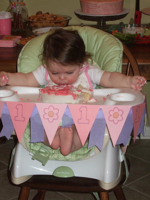 Eating cake without hands