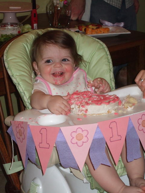 Cake is good